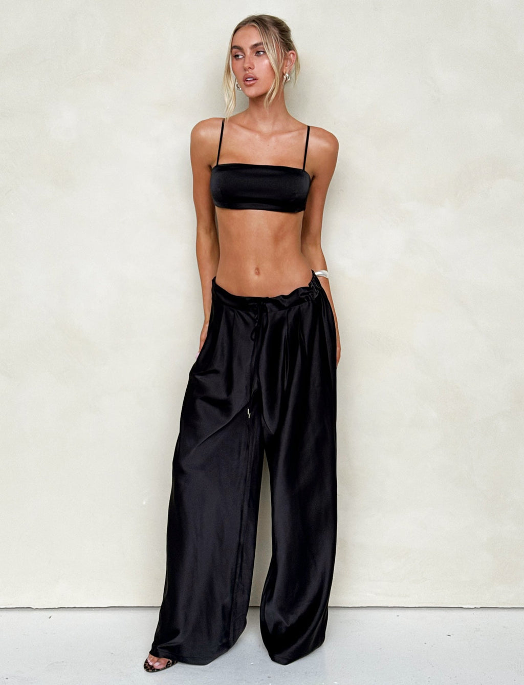 ALINA TOP - BLACK