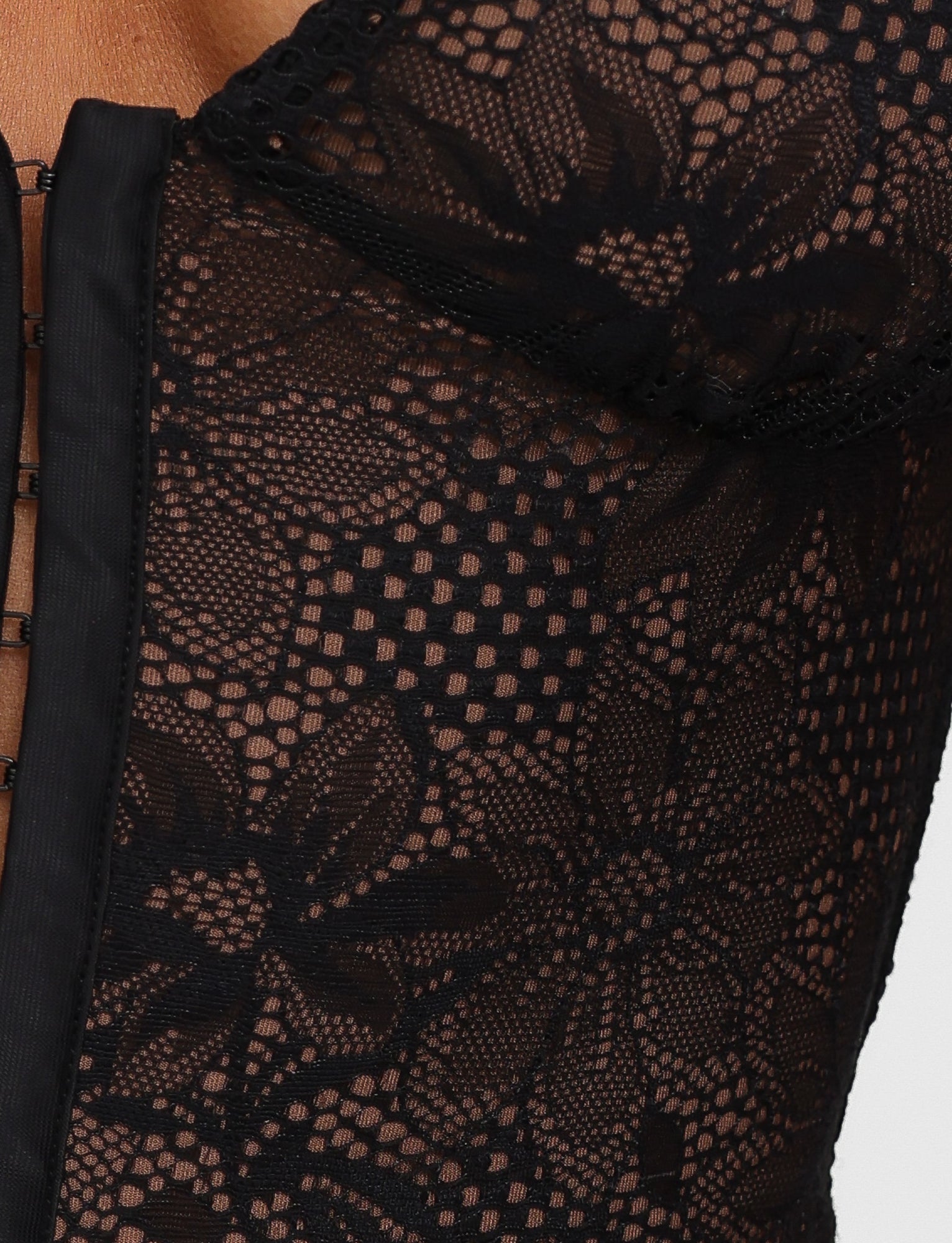 ALDINA TOP - BLACK : LACE